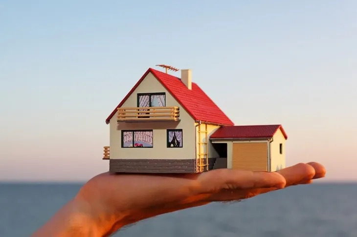 So sánh với đầu tư lướt sóng